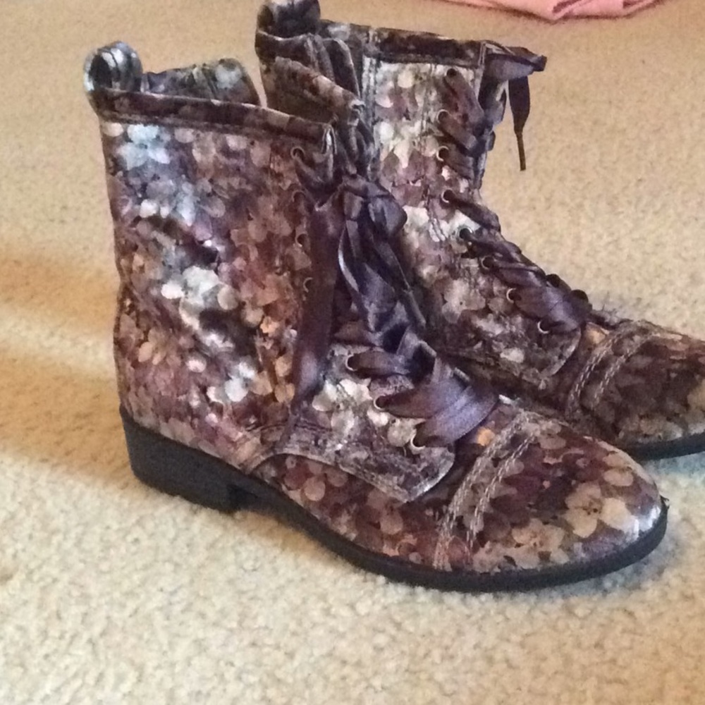 Girls formal dress boots